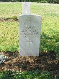 Heliopolis War Cemetery - Essiet Akpan Umo, 